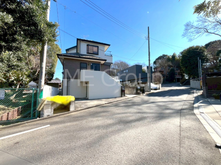 ���n�O�ώʐ^�@�O�ρ`Exterior�`�@�O�ʓ��H�͊ՐÂȏZ��n���͂���Ԓʂ�̏��Ȃ����H�B���Ԃ̏o��������炭�炭�ł��I���s���_�E���n���w�̂���]�́A���C�y�ɂ��₢���킹���������I