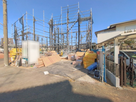 ���n�O�ώʐ^�@��2�������`Exterior�`�@�l�G��ʂ��Ď��R�ƐG�ꍇ����X�|�b�g�������A���U����W���M���O�A�T���̂��Ƒ��ł̗V�тɍœK�ł��B�J�����Ƃ�Ƃ�ɕ�܂ꂽ���z�̏Z�܂��������ɂ���܂��B    