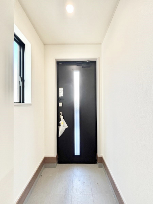 ���ց@�����`Entrance�`�@���ւ͉Ƃ̊�Ƃ����܂����䂪�Ƃ̃Z���X�����肰�Ȃ����������閣�͂��錺�֑�����y���݂̈�B�A���x�ɉƑ����ق��Ƃł���S�n�悢��ԑ������؂ł��ˁ�