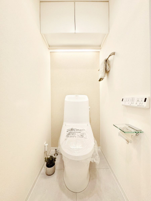 �g�C���@�����`Toilet�`�@�Y��E�X�b�L���E���K�ȃE�H�V�����b�g�t�g�C���ł��낰���Ԃł��B�g�C���͖����g�킴��𓾂Ȃ����́B����������ۂ������ł��ˁB�X�b�g�N�u��Ƃ��ĕ֗��Ȏ��[�I�t���B