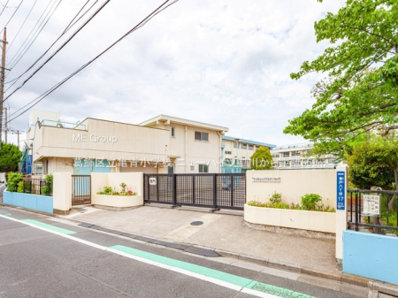 ���ӊ��@���w�Z 550m �����旧�T���w�Z