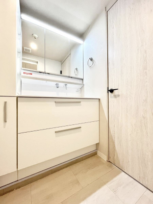 ���ʑ�E���ʏ��@������������ʉ��ώ��Œ��̐g�x�x�����K  