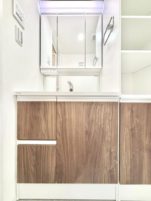 ���ʑ�E���ʏ��@������������ʉ��ώ��Œ��̐g�x�x�����K  