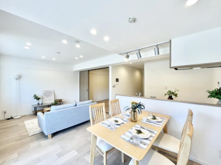 ���̑����ρ@�Ƒ��̂Ȃ�����؂ɂ����_�C�j���O  