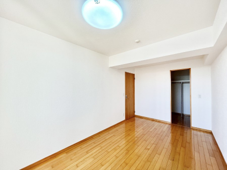 �Q���@�E�H�[�N�C���N���[�[�b�g�̊��p�Ő�����Ԃ��L�X���g�����������܂�  