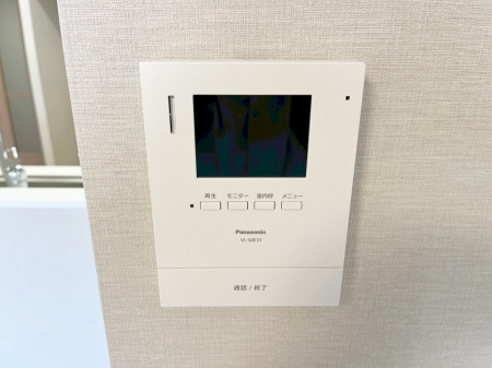 ���̑����ρ@TV���j�^�[�t�C���^�[�t�H�����t���Ă��ăZ�L�����e�B�[��