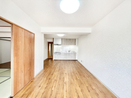 ���r���O�@�אڂ̘a�����J������΂���ɍL�X��Ԃ�  