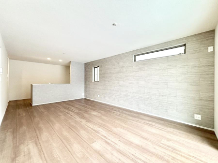 ���̑����ρ@�Ƒ������R�ƏW�܂�e���̃X�y�[�X�ɂȂ肻��    