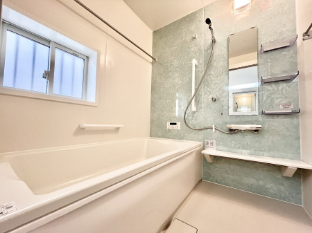 �����@����̔�����₷��؂ȃo�X�^�C���B�������Ƃ����C���y����Ŕ����Ƃ肽���ł��ˁI