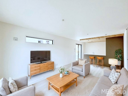 ���r���O�@�������������͋C�̂k�c�j�͉Ƒ��݂�Ȃ̉��K��ԁ@���Ƌ��CG�ł�