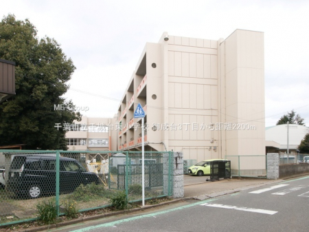 ���ӊ��@���w�Z 2200m ��t�s�����䓌���w�Z