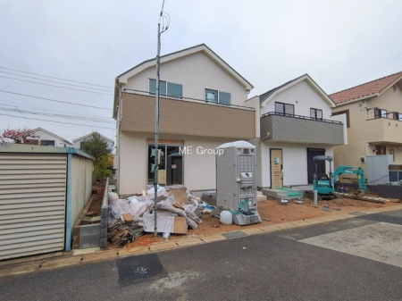 ���n�O�ώʐ^�@��A�������`Exterior�`�@��ˌ��Ă̑傫�ȃ����b�g�́A�����B�́u�y�n�v���u���R�Ɂv�g���鎖�ł��B�K�[�f�j���O��c�h�x�C�Ԃ�o�C�N�̎�ȂǗl�X�ȗp�r�ŗ��p�ł��܂��B