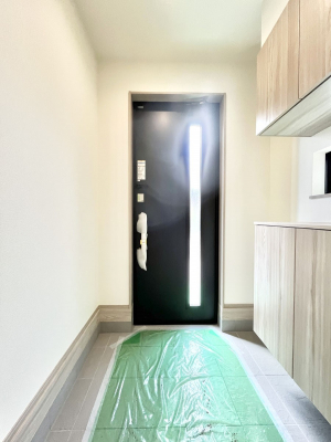 ���ց@�����`Entrance�`�@�Ƃ̒��ł��q�l���}����ŏ��̏ꏊ�ł��錺�ւ́A�Ƃ̈�ۂ��̂��̂ł��I�L�x�Ȍ��֎��[�ŁA����Y��ɕۂ��Ƃ��o���܂��􌺊ւɂ͂����Ղ���[�̉��ʔ��������I