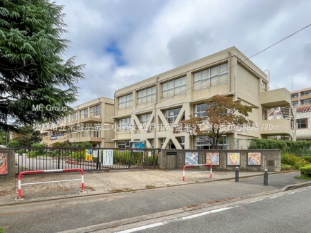 ���ӊ��@���w�Z 720m ���ˎs����Օ���񏬊w�Z