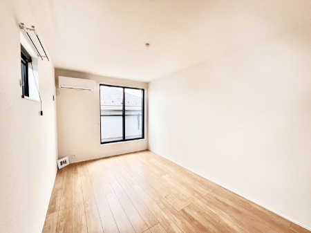 ���̑����ρ@�u�₩�ȓ��������������S�̂�D������ݍ���ł���܂�