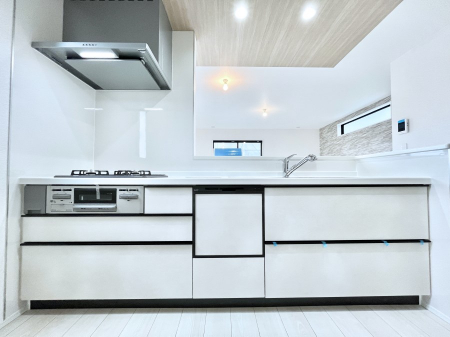 �L�b�`���@�������������I�ɁA�y�����I�V�X�e���L�b�`��  