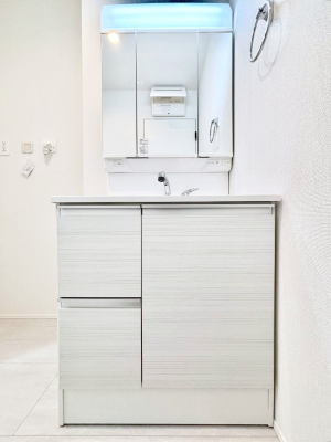 ���ʑ�E���ʏ��@�傫�����₷���O�ʋ��Ő�����������ʑ�́A�g�����Ȃ݃`�F�b�N�┧�̂������ɂ������߂ł��B 