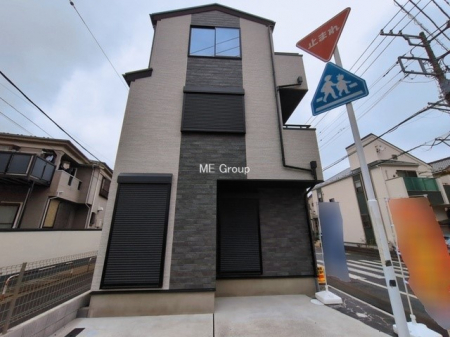 ���n�O�ώʐ^�@�O�ρ`Exterior�`�@���X�����Ȃ���A�咣���߂����ǂ����]�T������������V���[�v�ȃt�H�����ŘȂޓ@��́A���V�̋�ƏƂ炵���킹�鎖�ŁA�{������ׂ������`�̎p�������Ă���܂��B