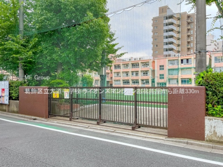 ���ӊ��@���w�Z 330m �����旧�哹���w�Z