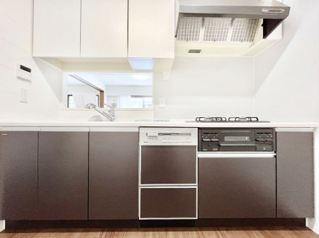 �L�b�`���@�H��@�E�򐅊�E�X���C�h���[�Ȃǃf�U�C�������@�\�������˔������V�X�e���L�b�`���I