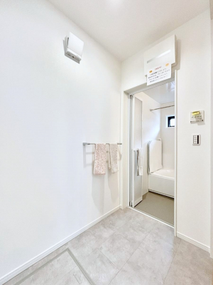 ���̑��@�g�x�x���X���[�Y�ɂ����Ȃ���E�ߏ�      