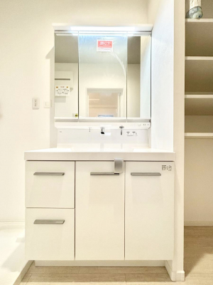 ���ʑ�E���ʏ��@�傫�����₷���O�ʋ��Ő�����������ʑ�́A�g�����Ȃ݃`�F�b�N�┧�̂������ɂ������߂ł��B 