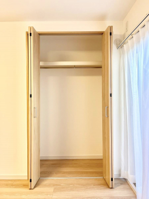 ���[�@�����Ղ�̎��[�X�y�[�X�ł��ł��Z��Ԃ��X�b�L���ۂĂ���