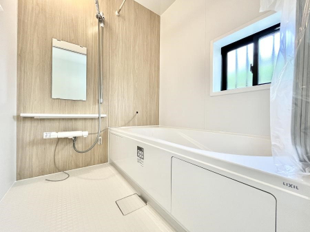 �����@����̔�����₷��؂ȃo�X�^�C���B�������Ƃ����C���y����Ŕ����Ƃ肽���ł��ˁI  