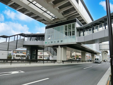 ���ӊ��@�w 1100m ���闢�E�ɐl���C�i�[��勴�w