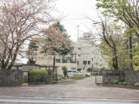 ���ӊ��@���w�Z 800m �D���s���ŎR���w�Z