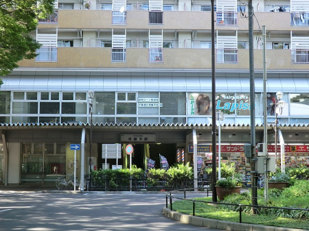 ���ӊ��@�w 1600m ��Օ��w