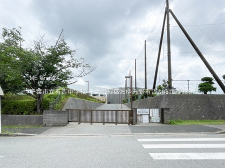 ���ӊ��@���w�Z 380m ��t�s���L�g���w�Z