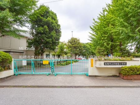 ���ӊ��@���w�Z 350m �D���s���s�c�����w�Z