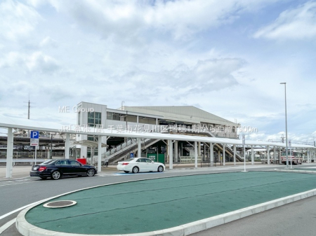 ���ӊ��@�w 1900m JR�u�����v�w