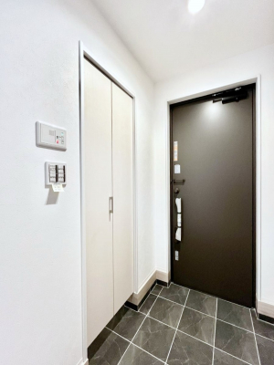 ���ց@�����`Entrance�`�@���ւ͉Ƃ̊�Ƃ����܂����䂪�Ƃ̃Z���X�����肰�Ȃ����������閣�͂��錺�֑�����y���݂̈�B�A���x�ɉƑ����ق��Ƃł���S�n�悢��ԑ������؂ł��ˁ�