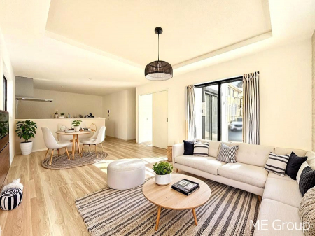 ���r���O�@�����`Living�`�@�Ƒ��̉�b��Ί炪�s���������r���O�ł��B�q���������Ă�p�����Ȃ���A�傫�ȃ\�t�@��_�C�j���O�e�[�u���ł������H���������肭�났�����􂻂�Ȗ������������Ԃł��I���Ƌ��CG�ł�