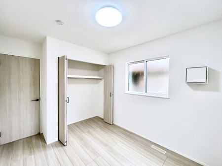 �q�������@���q���܂̂������Ƃ��Ă��I�ߗނ̐������ڂɕ֗��ȃN���[�[�b�g�t���̗m���B