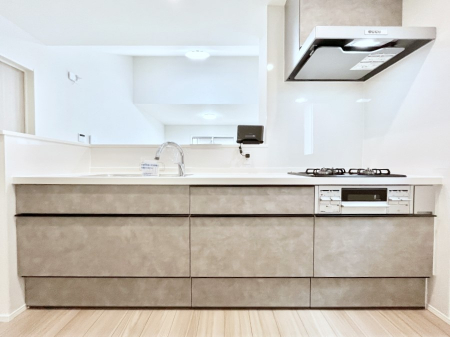 �L�b�`���@�������������I�ɁA�y�����I�V�X�e���L�b�`��  