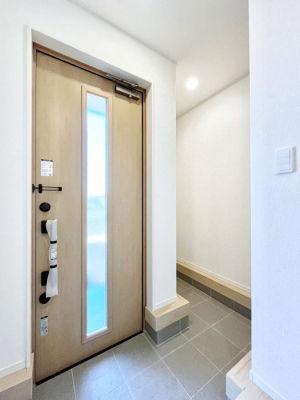 ���ց@�������P�������`Entrance�`�@���ւ͉Ƃ̊�Ƃ����܂����䂪�Ƃ̃Z���X�����肰�Ȃ����������閣�͂��錺�֑�����y���݂̈�B�A���x�ɉƑ����ق��Ƃł���S�n�悢��ԑ������؂ł��ˁ�