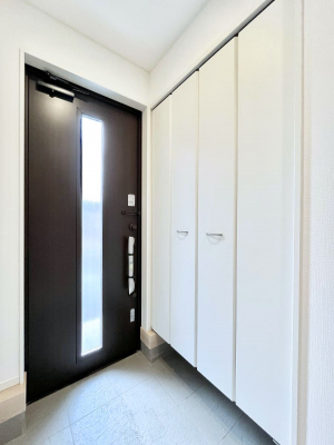 ���ց@������2�������`Entrance�`�@���ւ͉Ƃ̊�Ƃ����܂����䂪�Ƃ̃Z���X�����肰�Ȃ����������閣�͂��錺�֑�����y���݂̈�B�A���x�ɉƑ����ق��Ƃł���S�n�悢��ԑ������؂ł��ˁ�