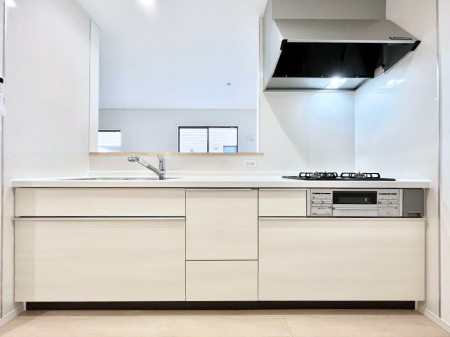 �L�b�`���@������2�������`Kitchen�`�@�u���������͉�����낤�v����ȃL�b�`���Ȃ�v�������藿�����ł����Ⴂ�܂��B�L�b�`������̓��r���O����]�ł��܂��B�Ƒ����Ȃ��邨�Ƃ������ɂ������܂��B