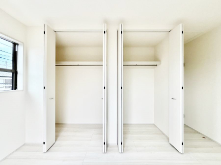 ���[�@�S�����N���[�[�b�g�t��