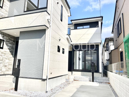 ���n�O�ώʐ^�@�O�ρ��P�������`Exterior�`�@���X�����Ȃ���A�咣���߂����ǂ����]�T������������V���[�v�ȃt�H�����ŘȂޓ@��́A���V�̋�ƏƂ炵���킹�鎖�ŁA�{������ׂ������`�̎p�������Ă���܂��B