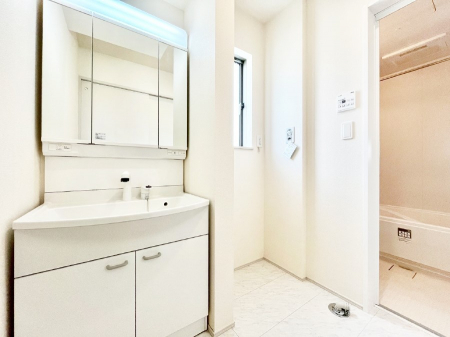 ���̑��@�g�x�x���X���[�Y�ɂ����Ȃ���E�ߏ�B  