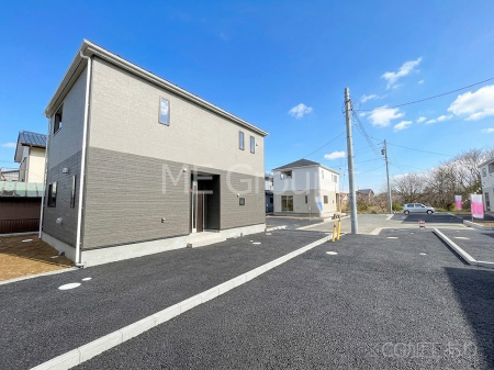 ���n�O�ώʐ^�@�O�ρ`Exterior�`�@�O�ʓ��H�͊ՐÂȏZ��n���͂���Ԓʂ�̏��Ȃ����H�B���Ԃ̏o��������炭�炭�ł��I���s���_�E���n���w�̂���]�́A���C�y�ɂ��₢���킹���������I