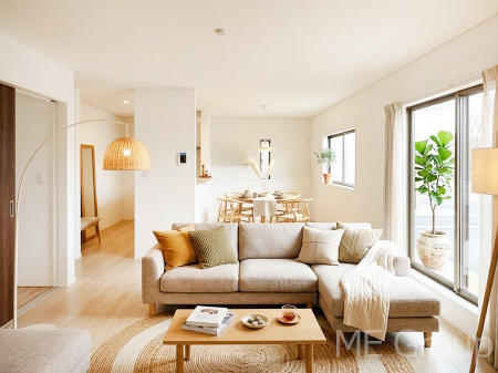 ���r���O�@�Ƒ��̘a�₩�ȉ�b���������Ă������B�J�����̂��郊�r���O�ł��@���Ƌ��CG�ł�