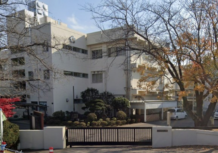 ���ӊ��@���w�Z 690m ���q�s����u�Ï��w�Z