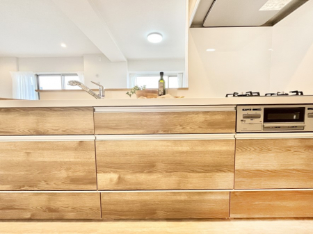 �L�b�`���@�������������I�ɁA�y�����I�V�X�e���L�b�`��