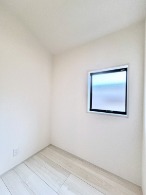 ���̑����ρ@2�K�ɂ͔[�˂�݂��܂���