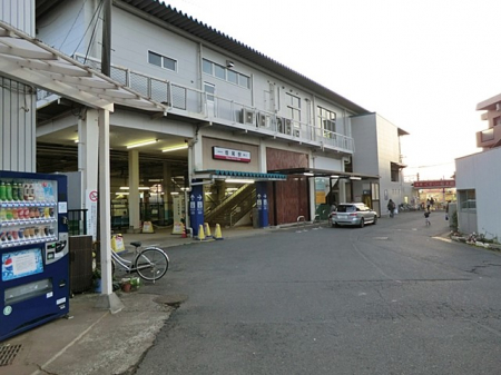 ���ӊ��@�w 1600m ������c�� �����v�w 